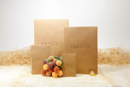 Yargıcı için 4 boy kraft hediye paketi serisi